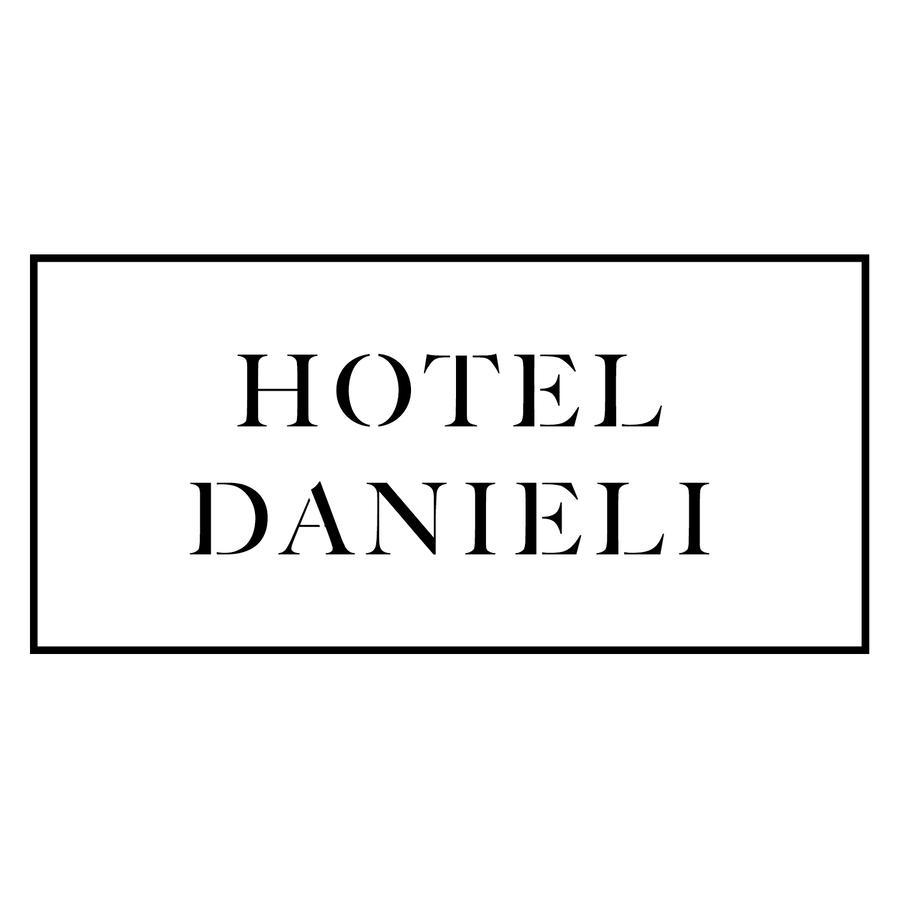 Hotel Danieli Лідо-ді-Єзоло Екстер'єр фото